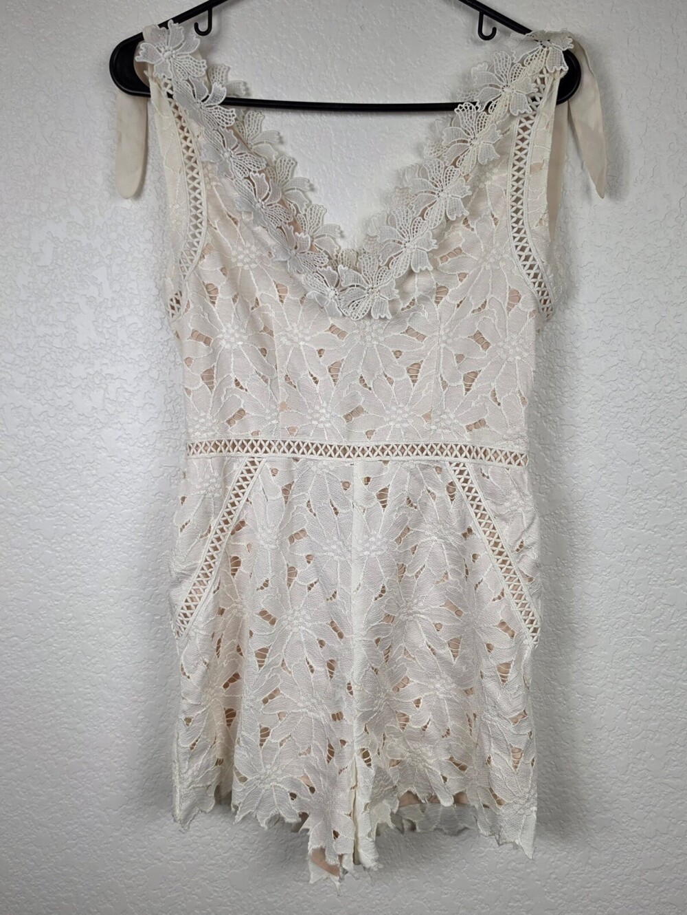 $248 Free People × Saylor Floral White XS Romper